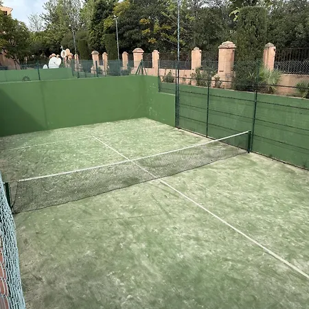 Modern 2 Bedroom - Hacienda Del Sol 아파트