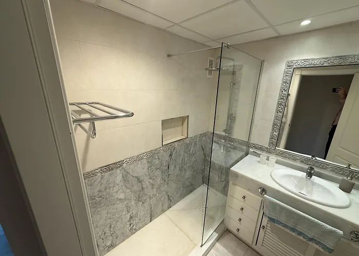 Modern 2 Bedroom - Hacienda Del Sol Estepona